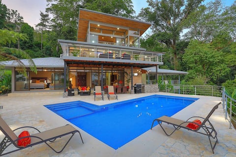 Sea Breeze II Luxury 6 BR Oceanview Estate