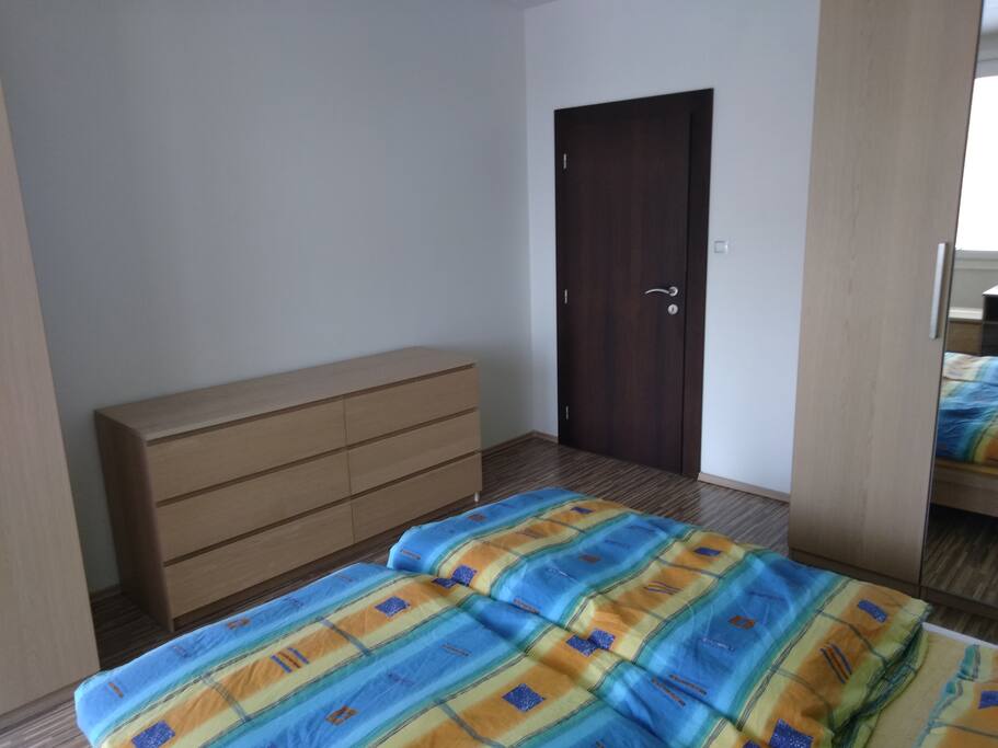 Ložnice/Bedroom