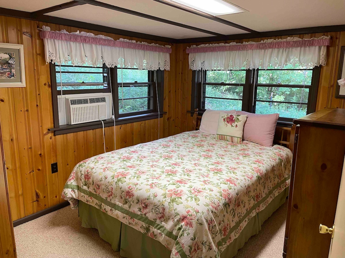 ห้องนอน 3 เตียงควีนไซส์