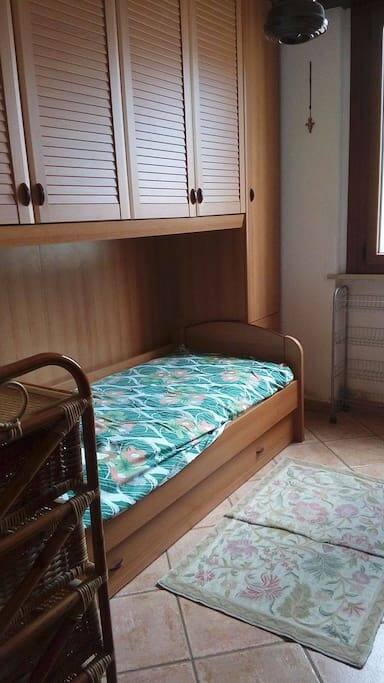 Camera con letto singolo