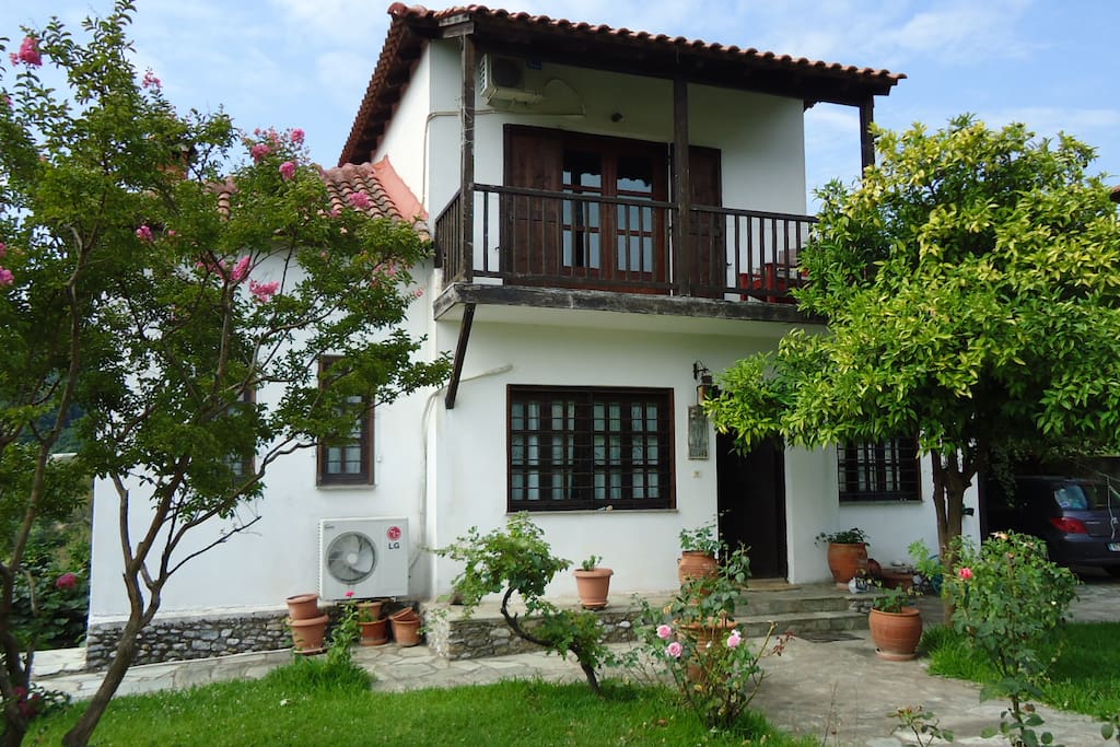 house front facade2