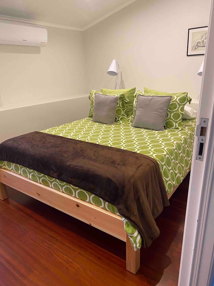 Queen bedroom