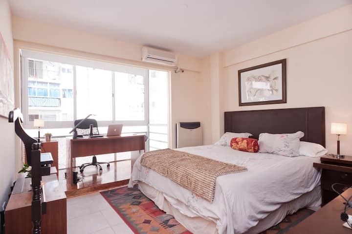 Furnished studio apartment in Recoleta