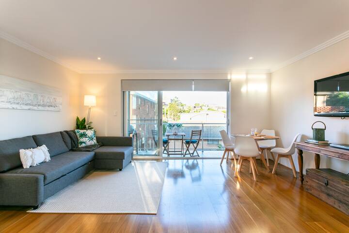 Stroll to Manly Beach FUN_LOVE~CHILL gallery image 3