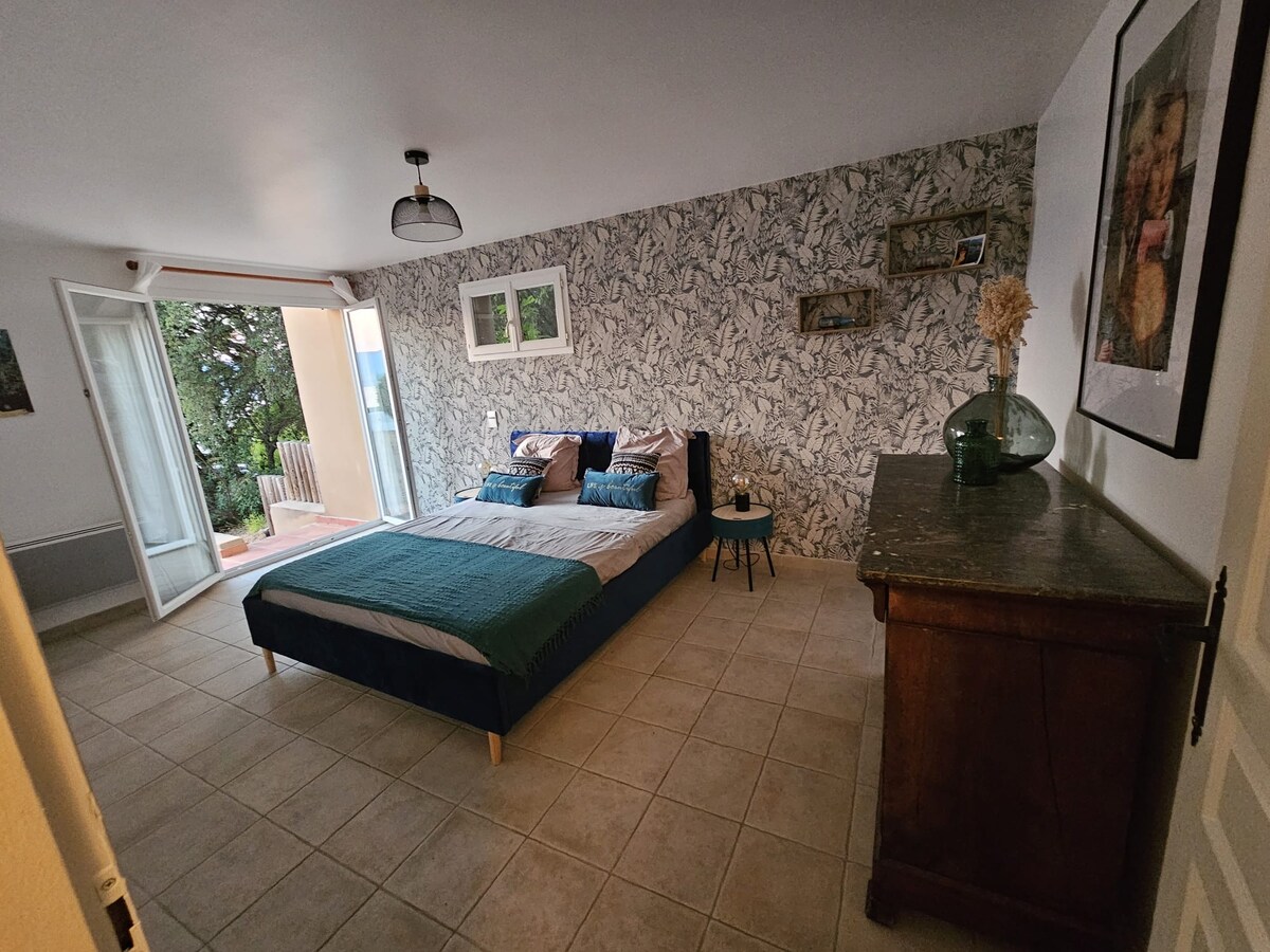 חדר שינה נמוך 2