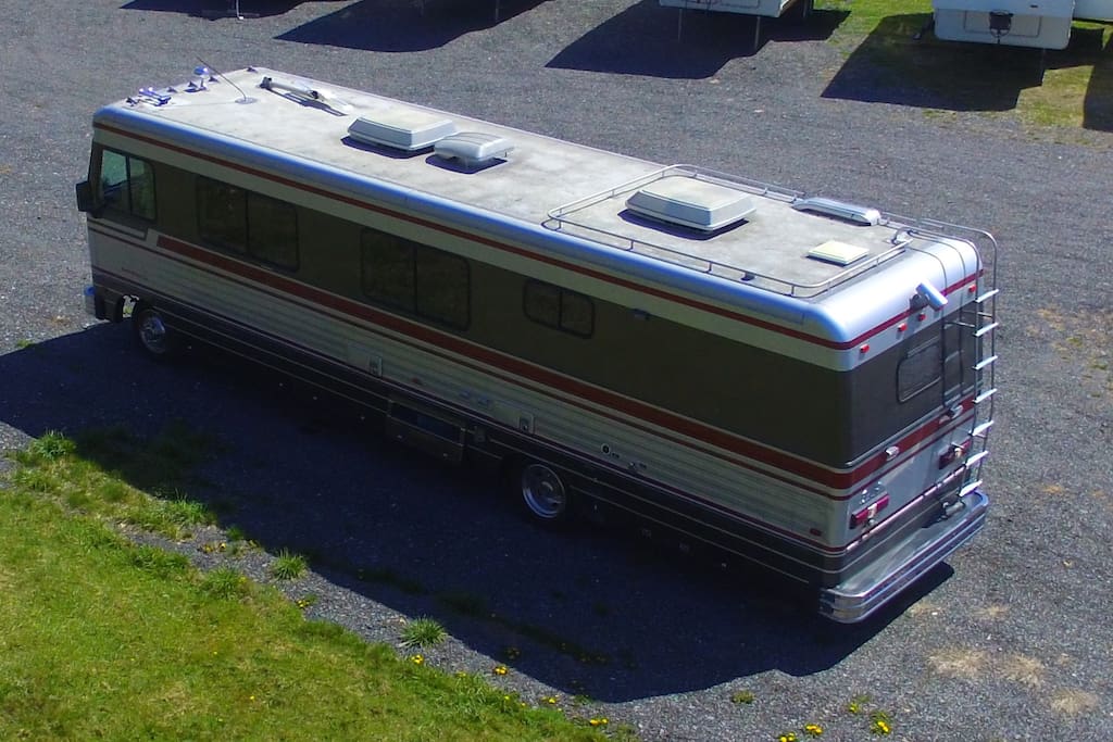 1989 Barth Regal Custom Built Hospitality Coach 33' with Onan Generator