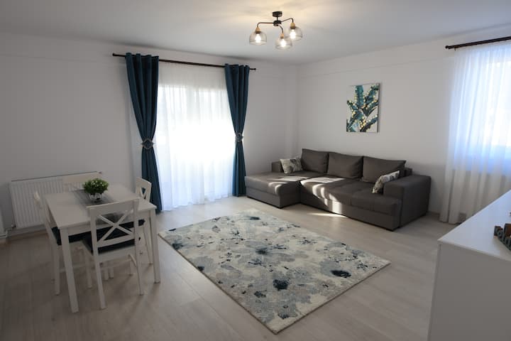 White Apartment Gura Humorului, Bucovina, Voronet