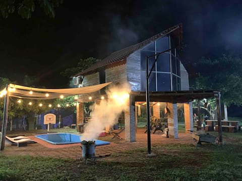 La oveja negra! Cabin/pool