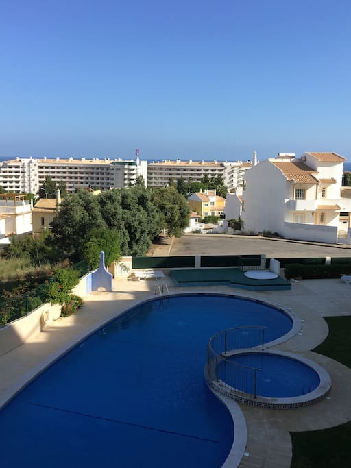 The Swimmingpool