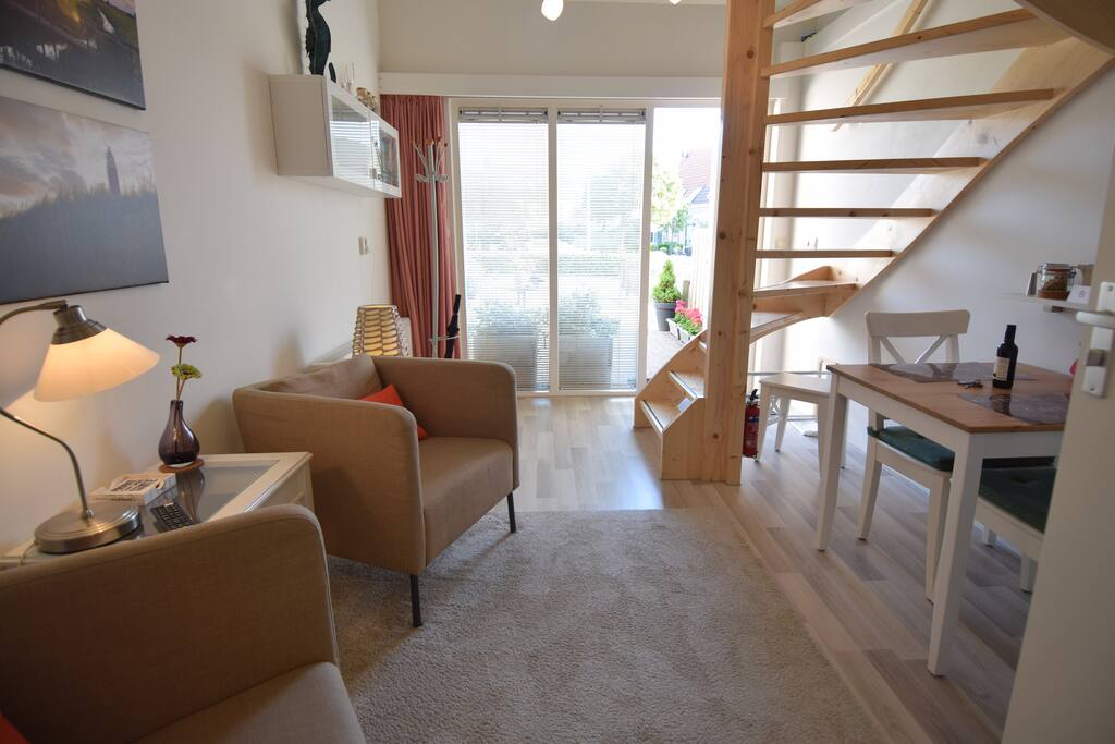 Vanuit de badkamer naar de ingang