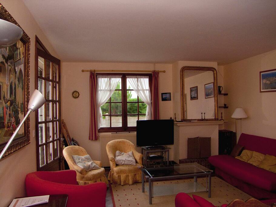 Salon donnant sur la terrasse