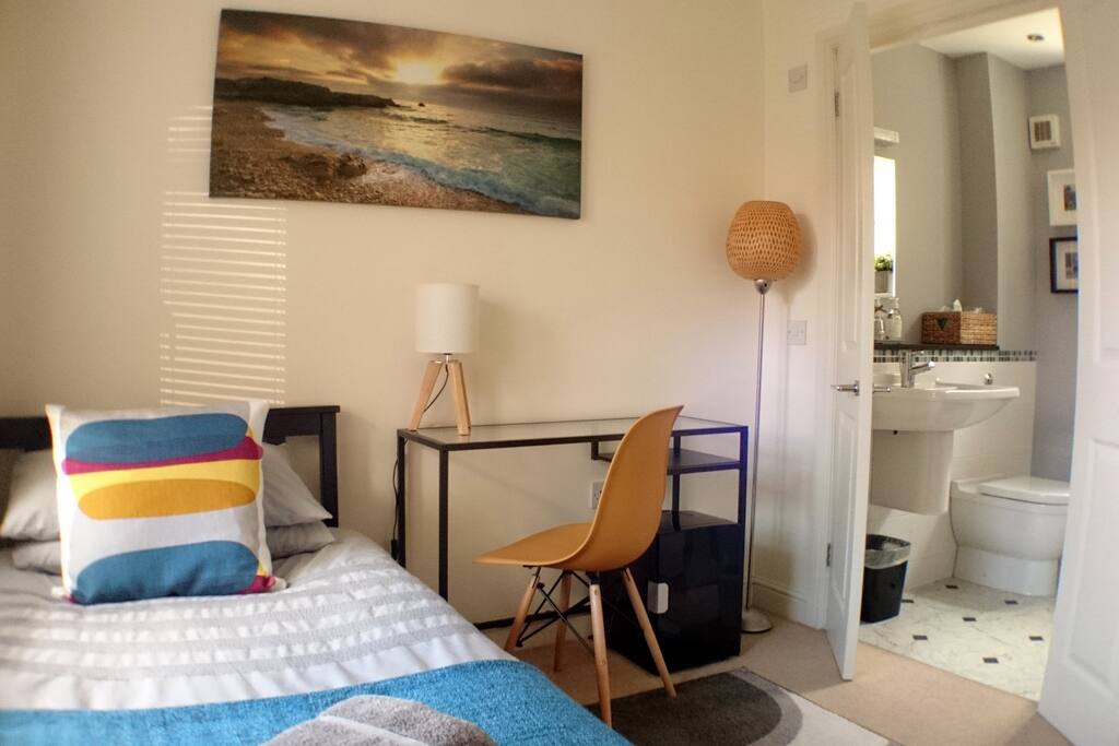 Overview with en suite