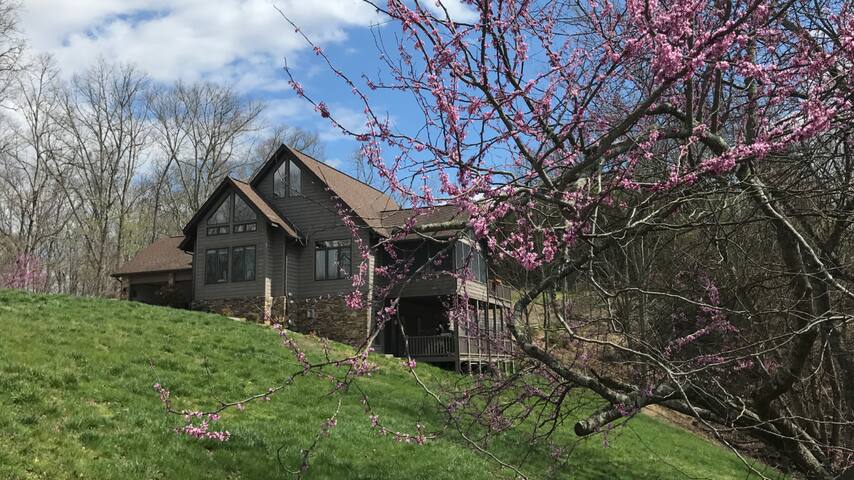Private Mountain Getaway