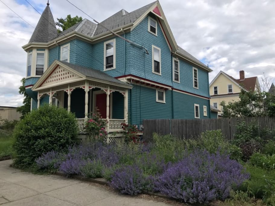 Ida & George Howland House - 1889