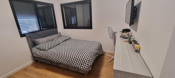 غرفة النوم 2