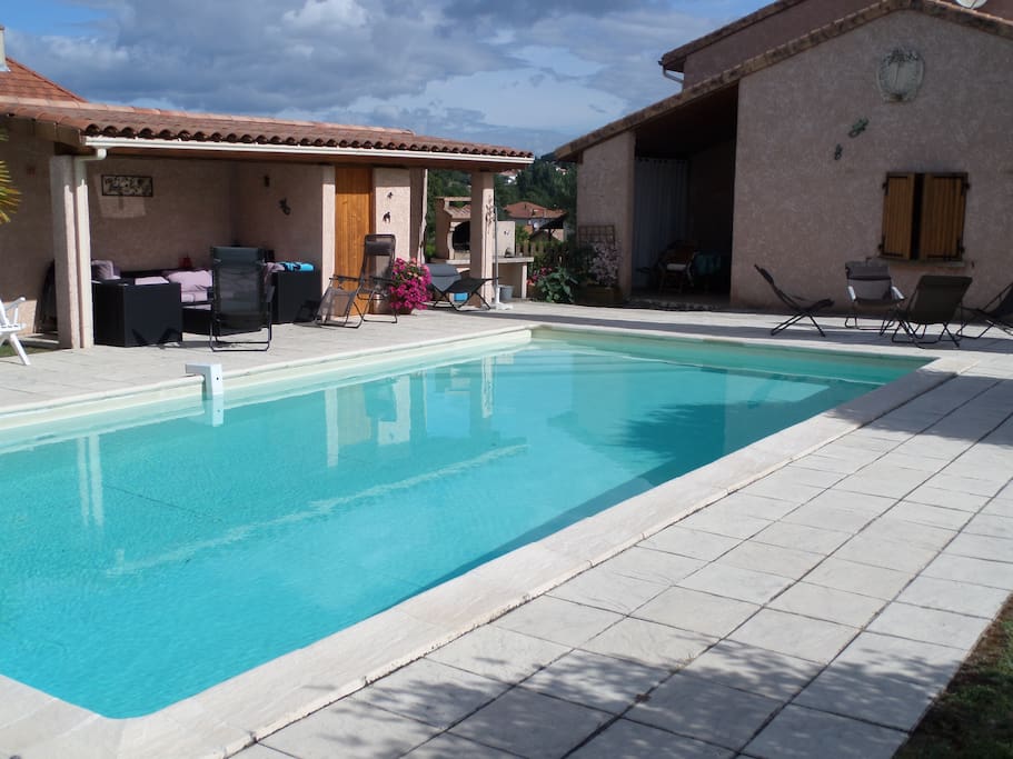 Piscine 10 x 5m