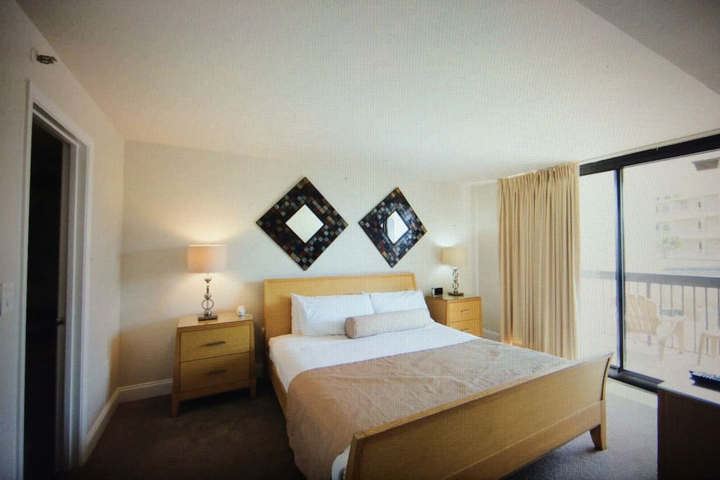 Master bedroom has private access to the full bathroom.