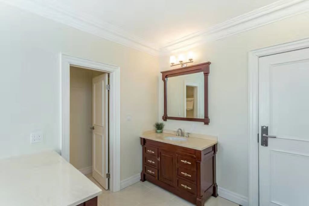 Room Vanity