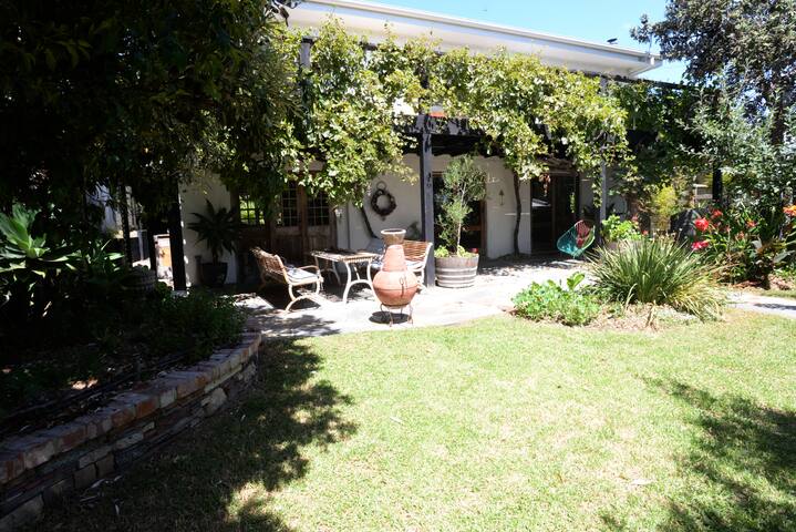 Jan Juc beach home gallery image 2