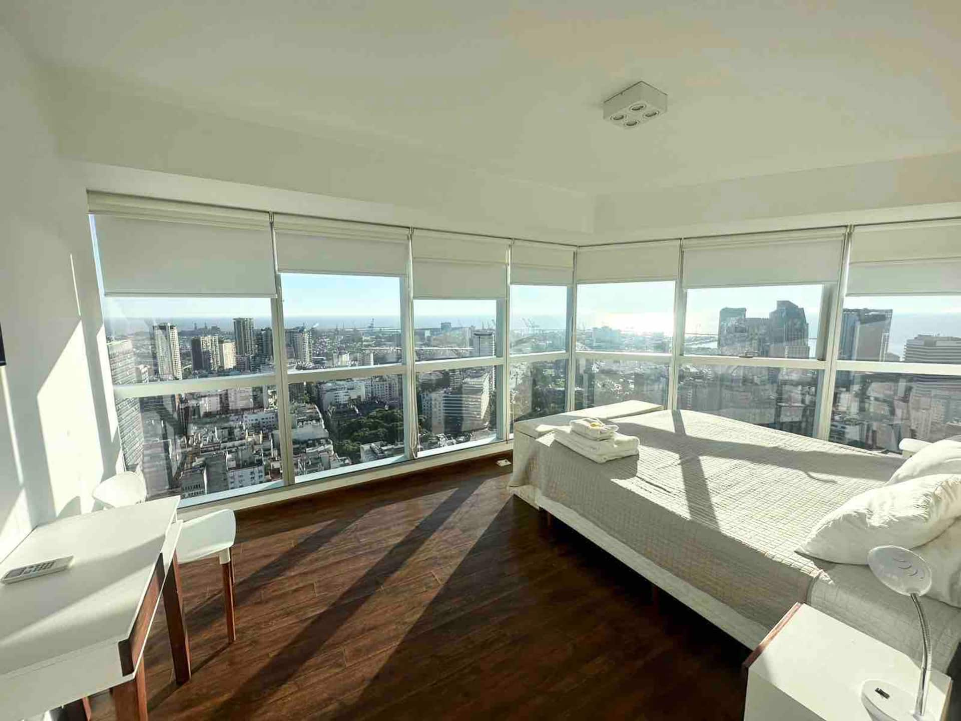 Apartamento de 1 quarto no 41º andar em Retiro