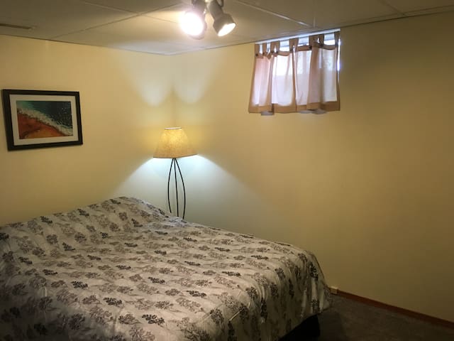 Helena Bedroom for Rent