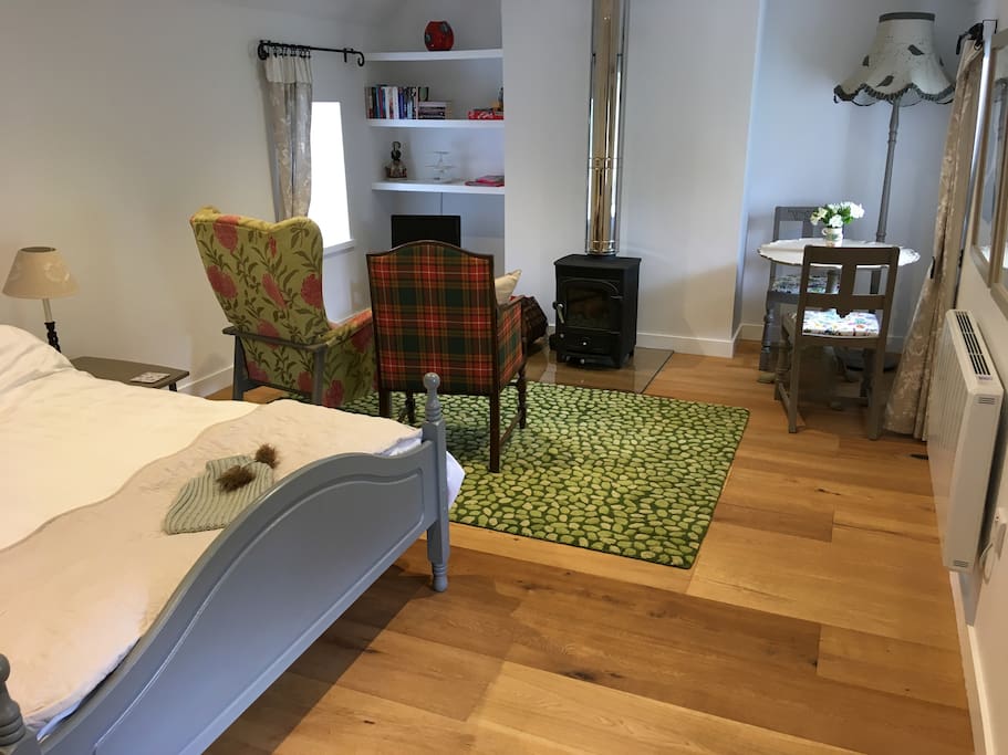 Bed Room/Sitting Room