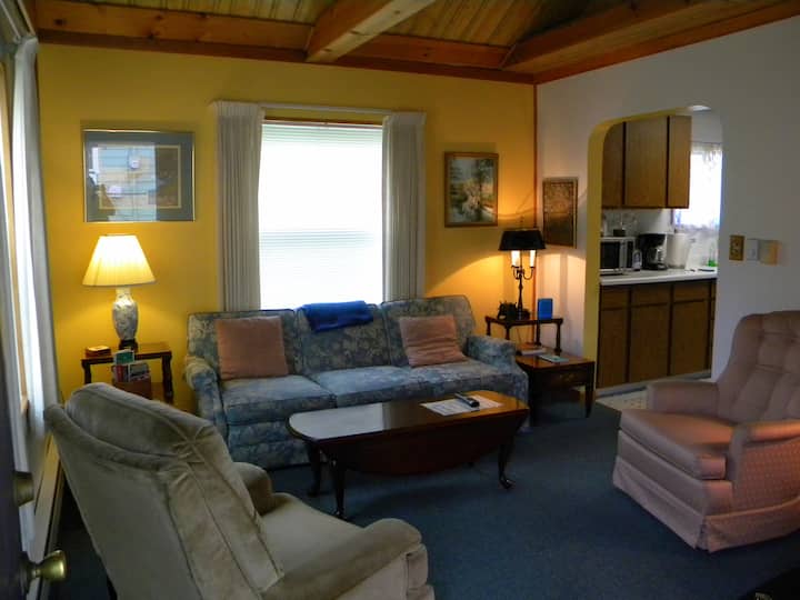 Quaint Ballard Bungalow - Seattle, WA