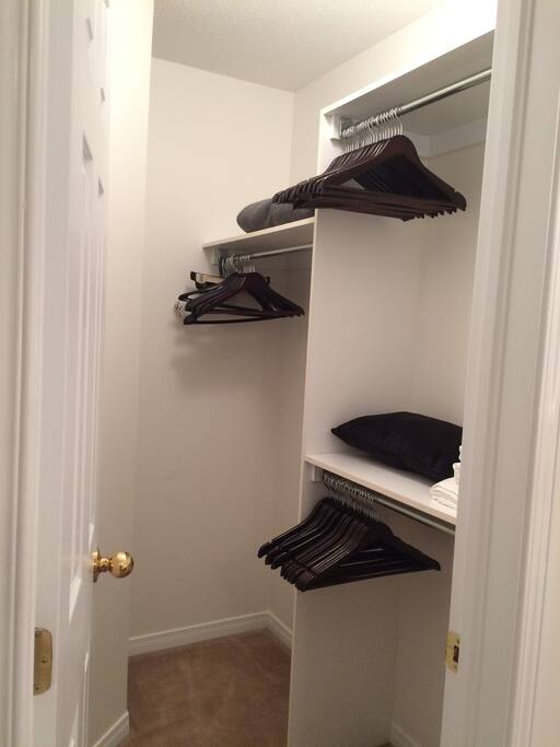 Walk-in closet