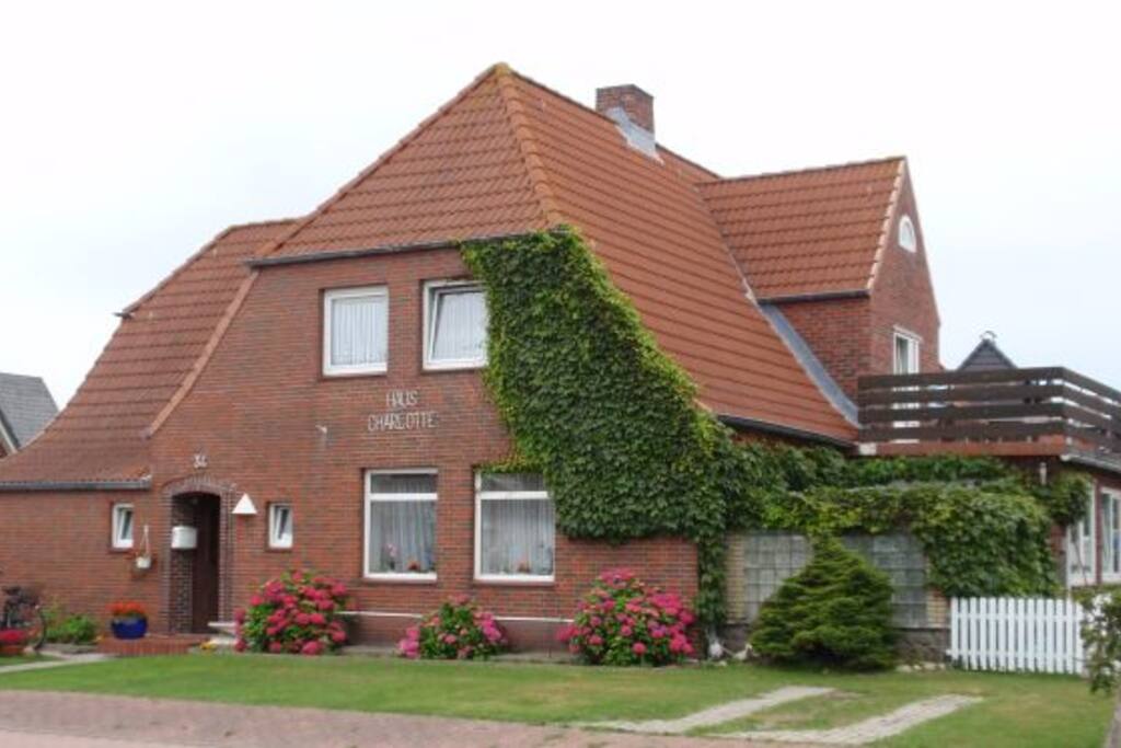 Haus Aussen