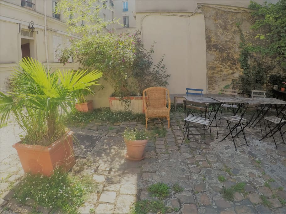 La cour intérieure