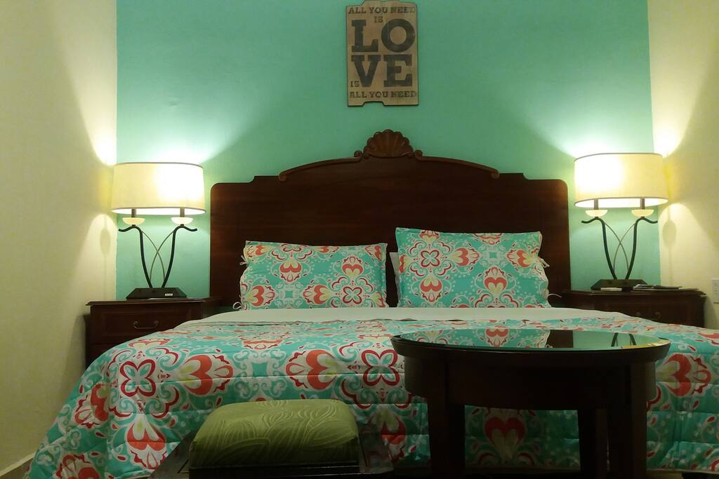 King size bed