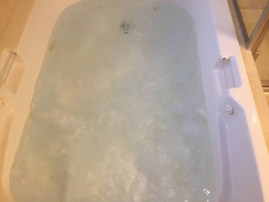 This is the oversized spa bath with unlimited hot water