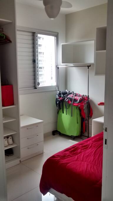 quarto cama de solteiro