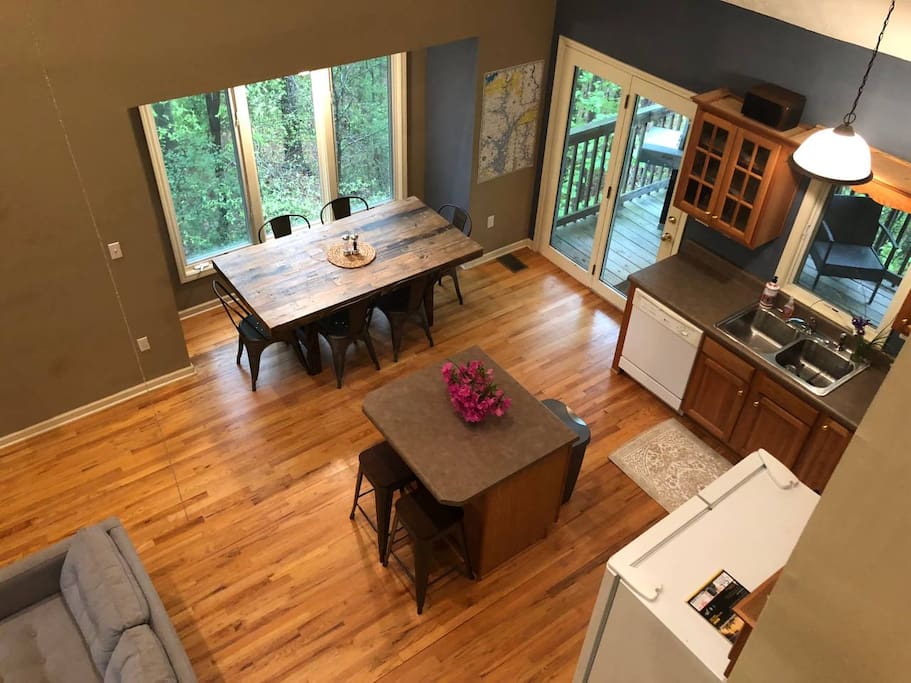 Spacious gourmet kitchen with all of the necessities to make your meals easy and enjoyable.