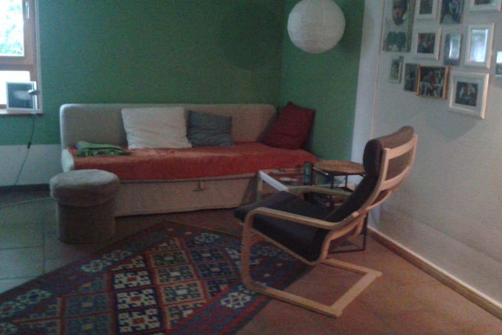 Schlafzimmer mit Schlafcouch