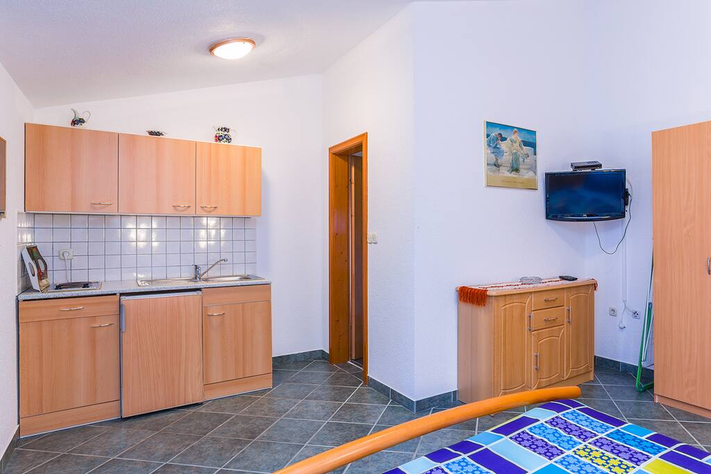 Kitchen area
