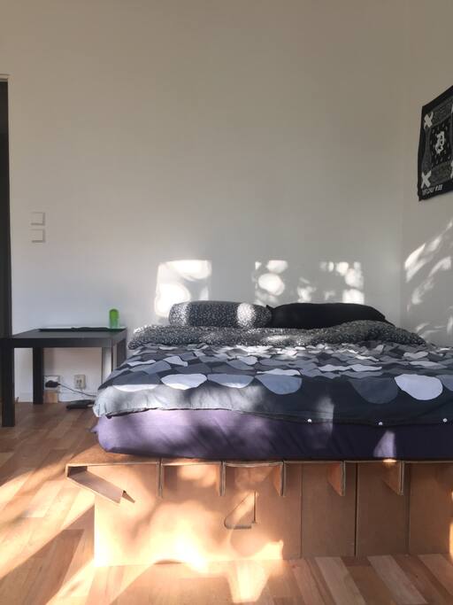 Double Bed