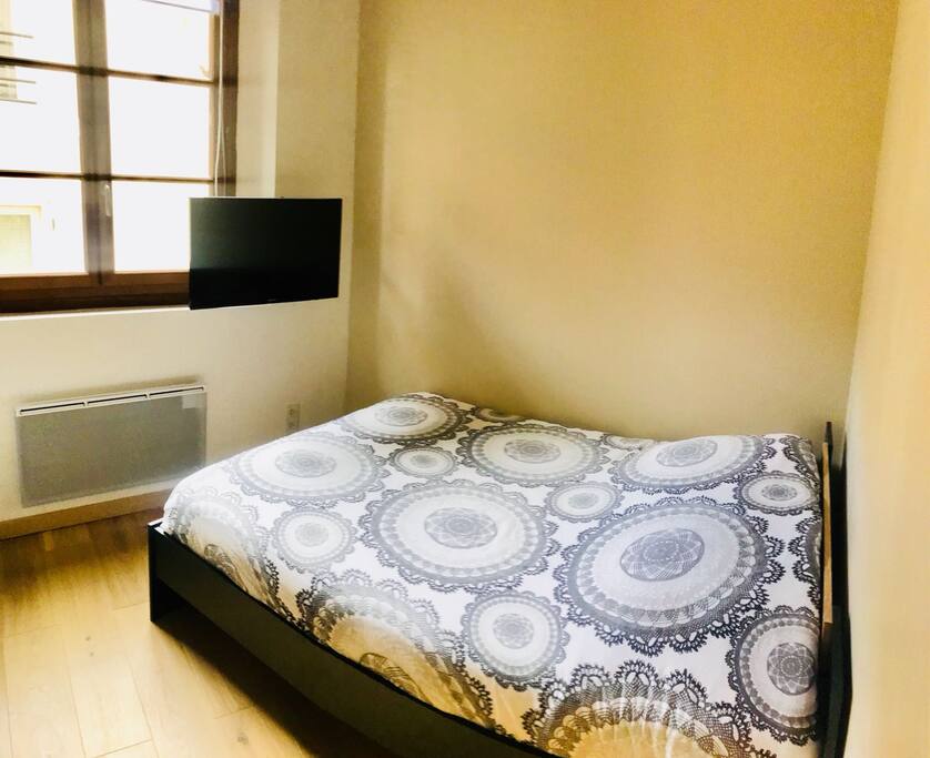 The room with flat-screen TV<br><br>