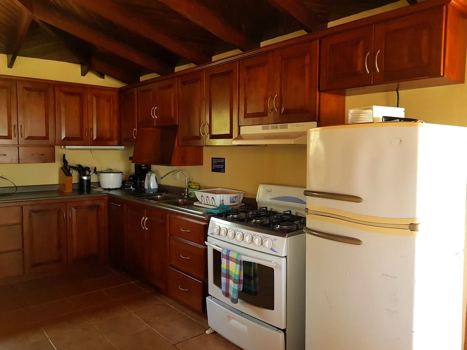 Fully equipped kitchen