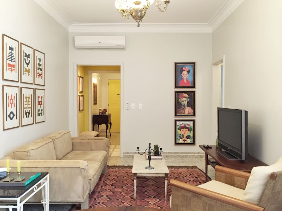 Sala de estar / Living Room