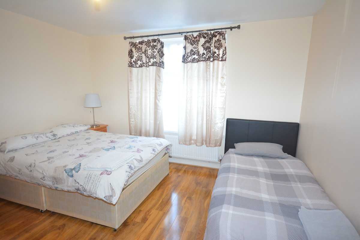 საძინებელი 2