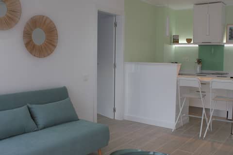 Successful Airbnb property: Fabulous 1st Sea Line!! in Cambrils
