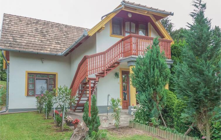 Top Szorosad Places To Stay Vacation Rentals With Pool Airbnb