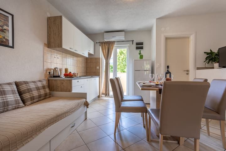 Apartment Minnie 1 - Baška