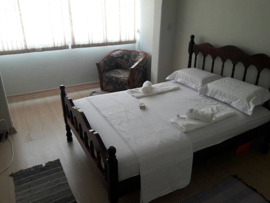 Roupa Cama e Banho incluido
