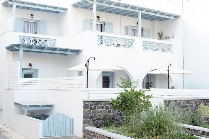 Harmonia-Chessboard Villa