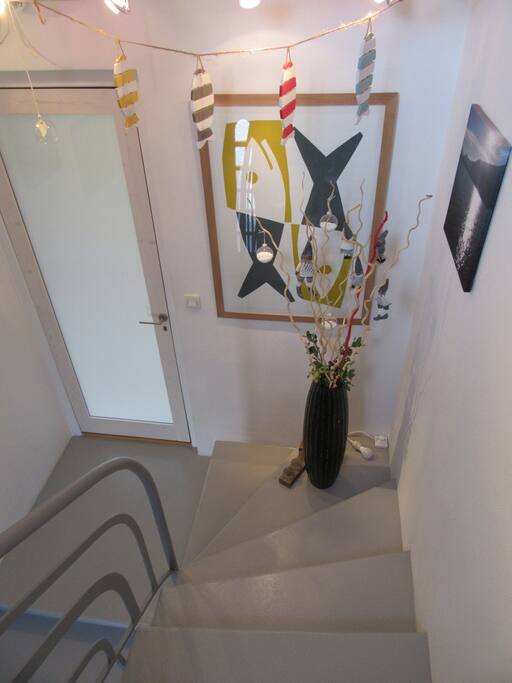 la montée d'escalier pour accéder directement à votre logement
