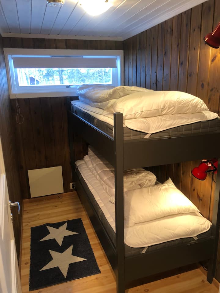 საძინებელი 4