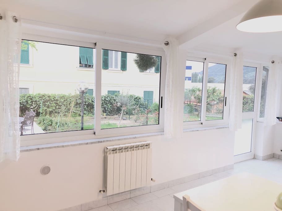 Veranda (vista giardino)