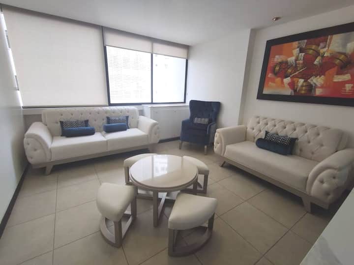 Suite Amoblada En Puerto Santa Ana - Guayaquil